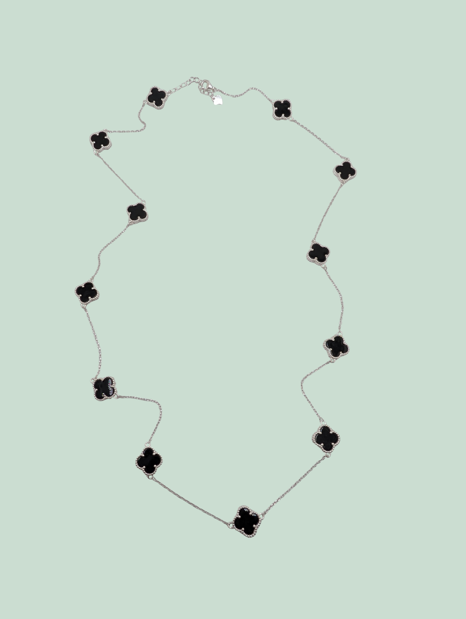 Trebol de Medianoche